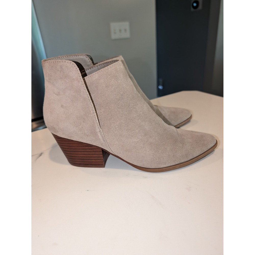 Dolce Vita Taupe Suede Pointed Toe Ankle Boots Western Boho Block Heel 10